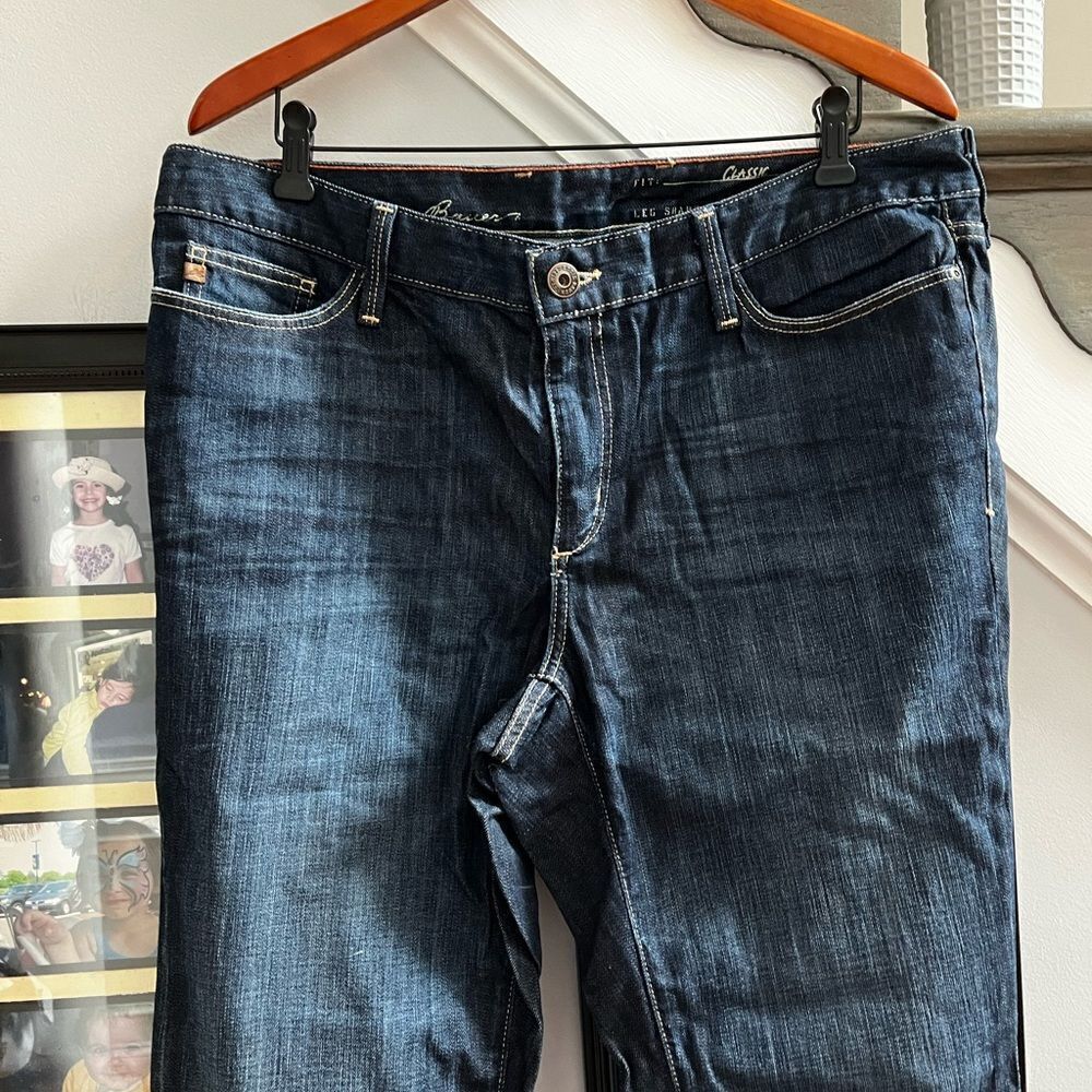 Eddie Bauer Classic Barely Boot Cut Jeans sz 16